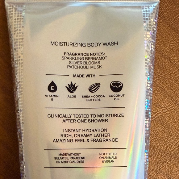 Bath & Body Works Platinum Moisturizing Body Wash and Hydration Body Cream - Picture 7 of 11